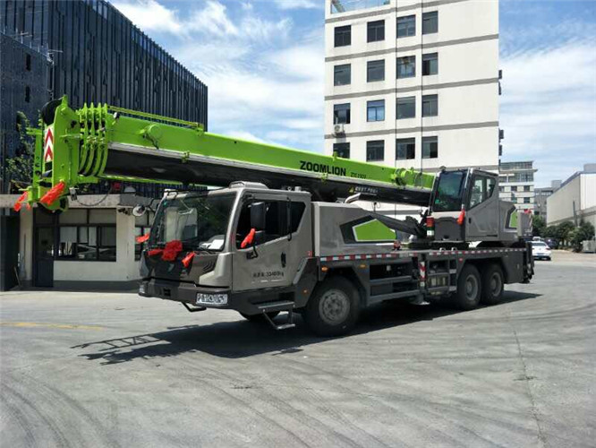 凤阳县跨街广告牌的高空安装注意事项